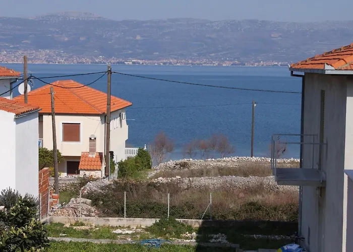 Apartament By The Sea Slatine, Ciovo - 6018 Slatine